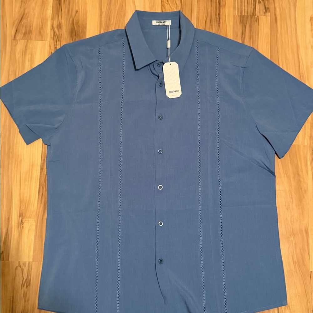Coofandy Short-Sleeve Casual Button-Down Shirt Guayabera in Dusty Blue